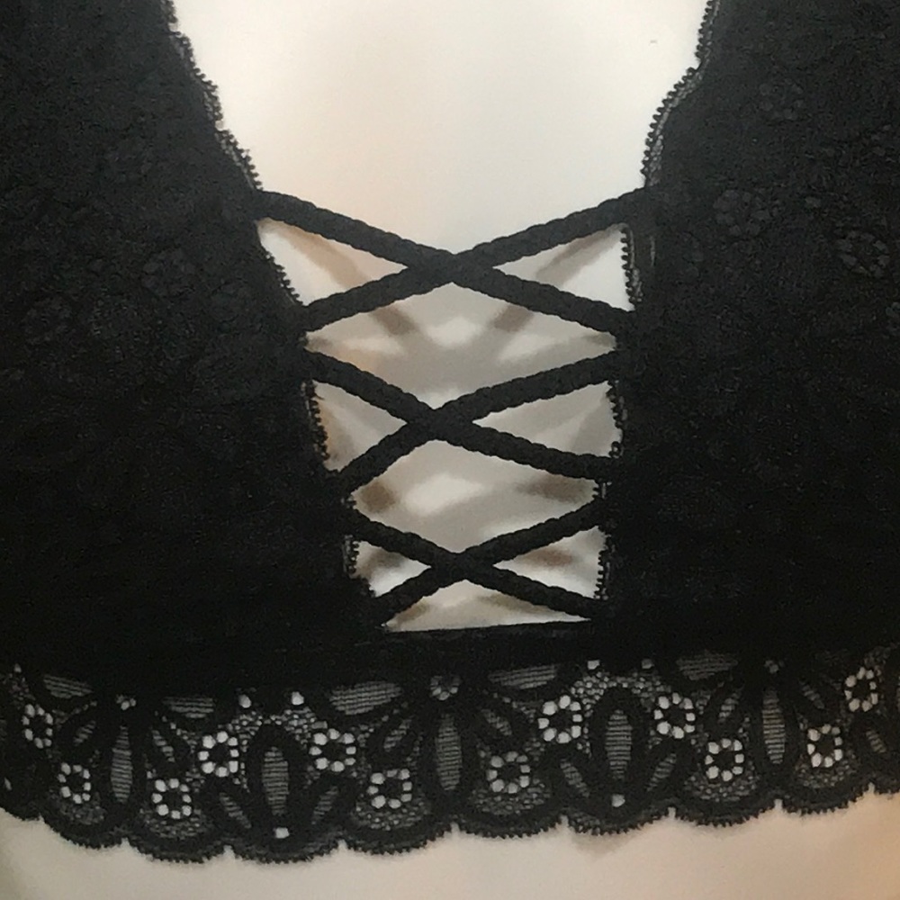 Victoria's Secret Lace-up Wildflower Lace Bralette - Picture 5 of 14